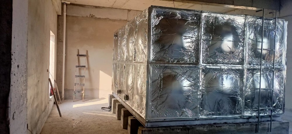 镀锌钢板铝箔保温水箱